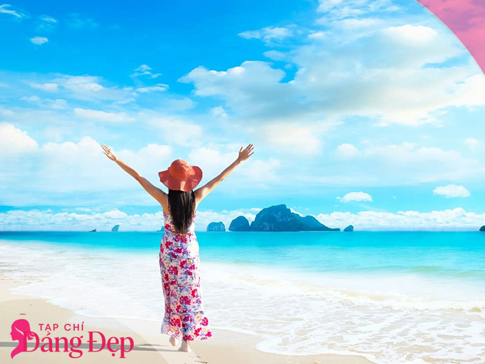 Cách phối đồ đi biển đẹp chuẩn style sống ảo hút nghìn like