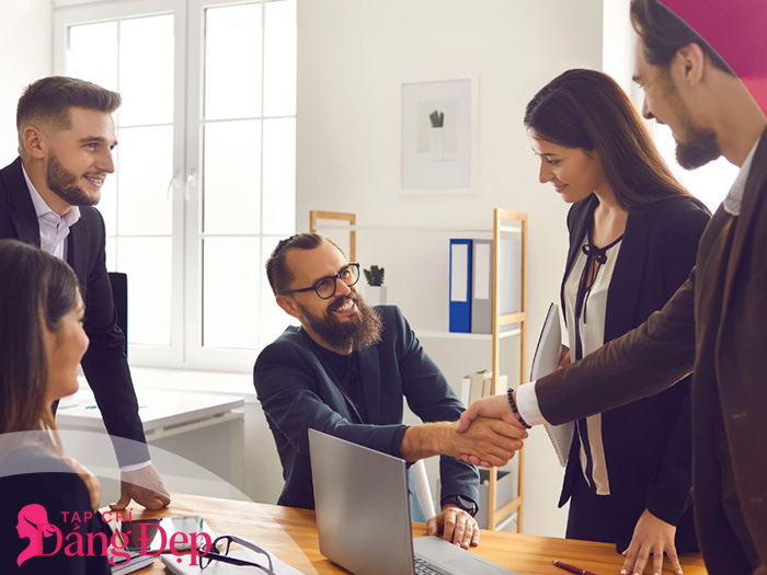 Doanh nghiệp là gì? Phân loại và vai trò trong nền kinh tế hiện đại