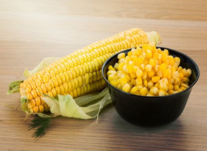 Những lưu ý quan trọng khi nấu cháo ngô ngọt cho bé