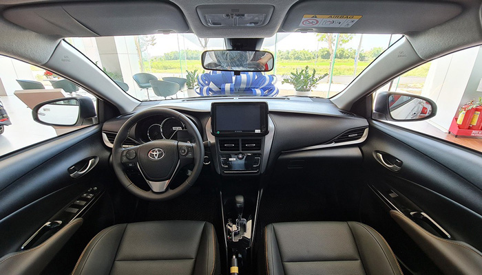 So sánh Vios bản E và G khác nhau gì? Nên mua Vios E hay G