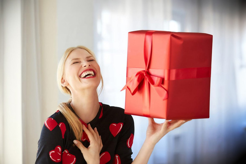 Nên tặng quà sinh nhật gì cho bạn thân nữ ý nghĩa