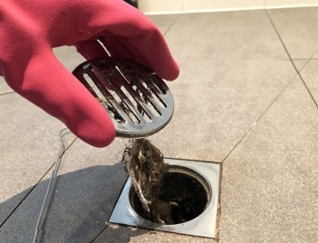 Cách xử lý cống thoát nước bị nghẹt nhanh không cần thợ - Tạp chí Dáng Đẹp