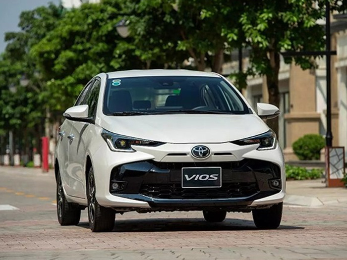 xe vios mấy chỗ